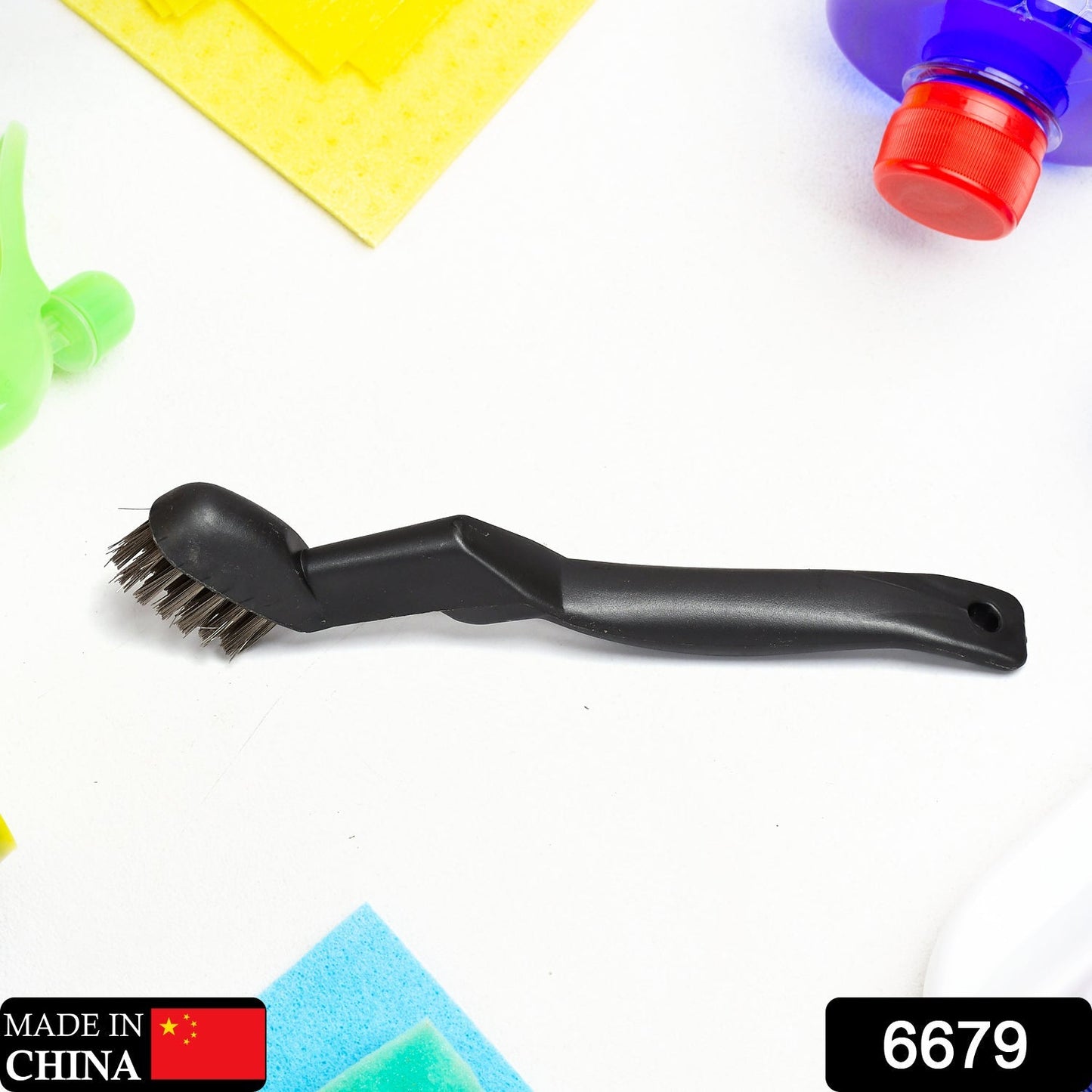 6679 Bristles Handle Scratch Brush For Dust Cleaning Use (1 pcs ) DeoDap
