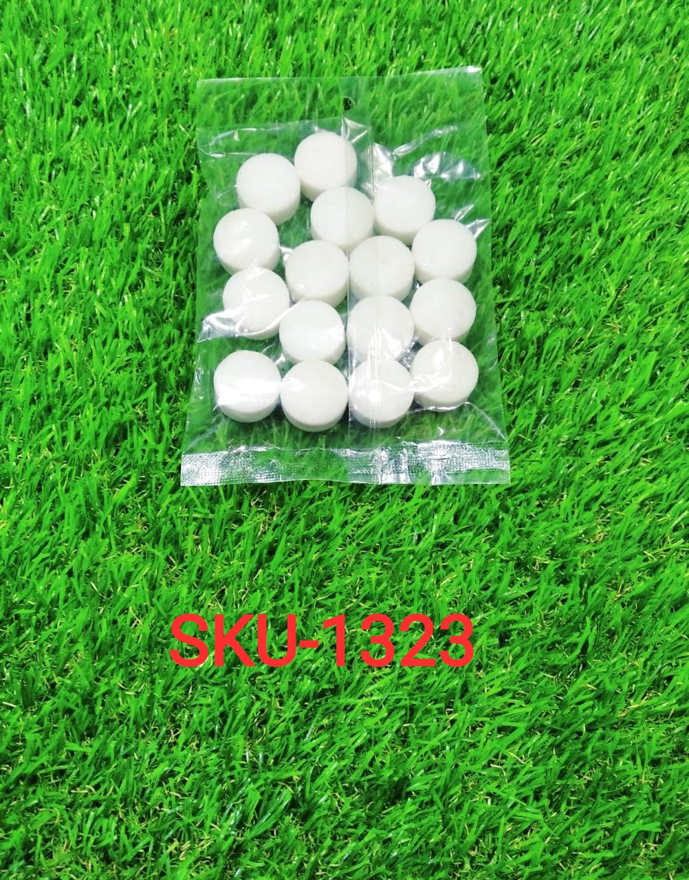 1323 Naphthalene Balls White Colour (100 GMS) DeoDap