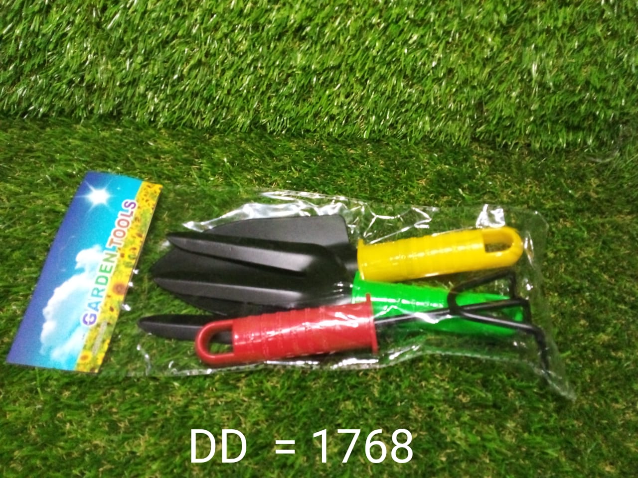 1768  Colorfull Garden Tool Set Set of 3Pc DeoDap
